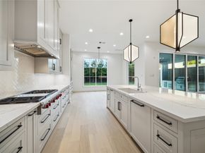 2244 North Boulevard, Houston TX 77098