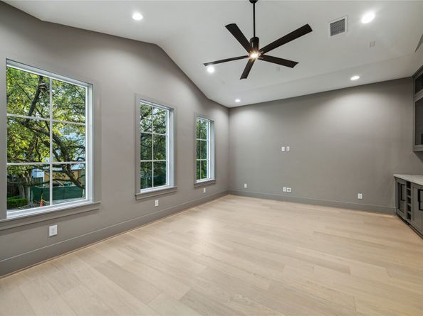 2244 North Boulevard, Houston TX 77098