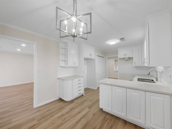 8902 Langdon Lane, Houston TX 77036