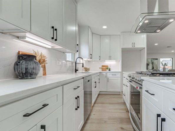 9923 Emnora Lane, Houston TX 77080