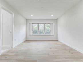 9923 Emnora Lane, Houston TX 77080