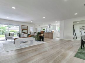 9923 Emnora Lane, Houston TX 77080