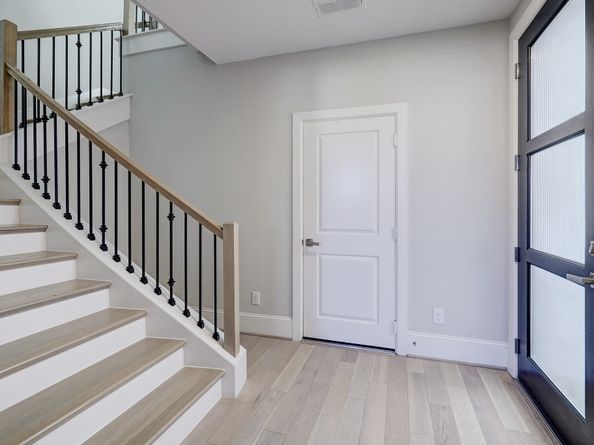 5429 Larkin St Street, Houston TX 77007