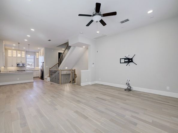 5429 Larkin St Street, Houston TX 77007