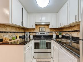 7520 Hornwood Drive 205, Houston TX 77036