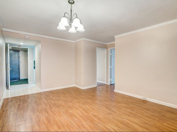 7520 Hornwood Drive 205, Houston TX 77036