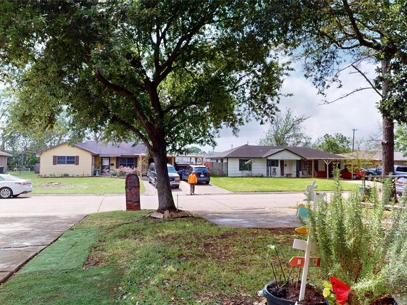 1309 Bayswater Drive, Houston TX 77047