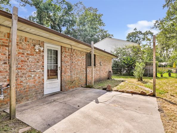 3302 Rustling Pines Street, Spring TX 77380