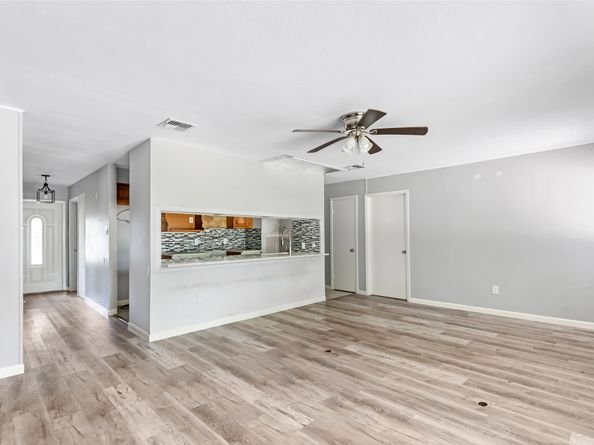 3302 Rustling Pines Street, Spring TX 77380