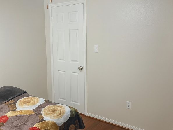 3335 Bandell Drive, Houston TX 77045