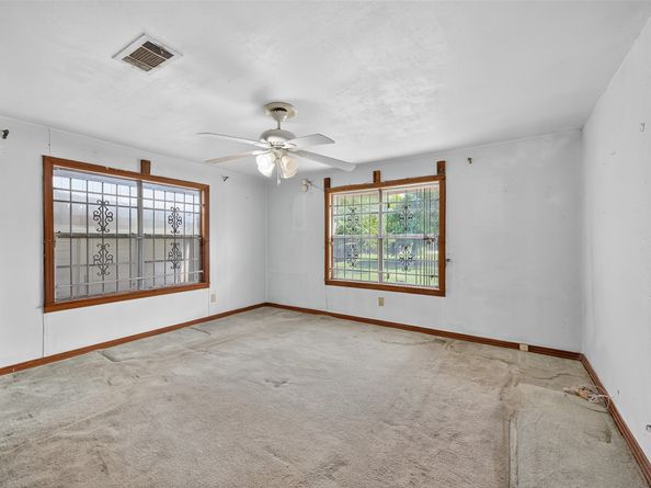 3317 Cavalcade Street, Houston TX 77026