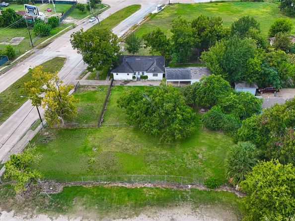 3317 Cavalcade Street, Houston TX 77026
