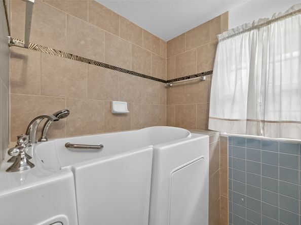3317 Cavalcade Street, Houston TX 77026