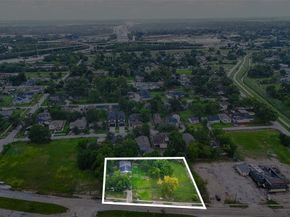 3317 Cavalcade Street, Houston TX 77026