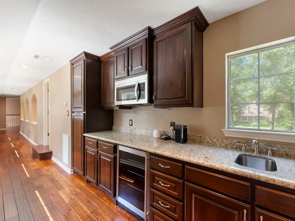 27 Misty Grove Circle, The Woodlands TX 77380
