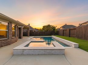 16718 Lake Limestone Lane, Houston TX 77044