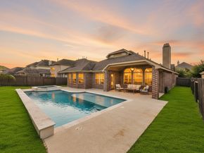 16718 Lake Limestone Lane, Houston TX 77044