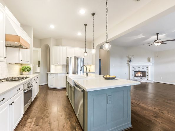 16718 Lake Limestone Lane, Houston TX 77044