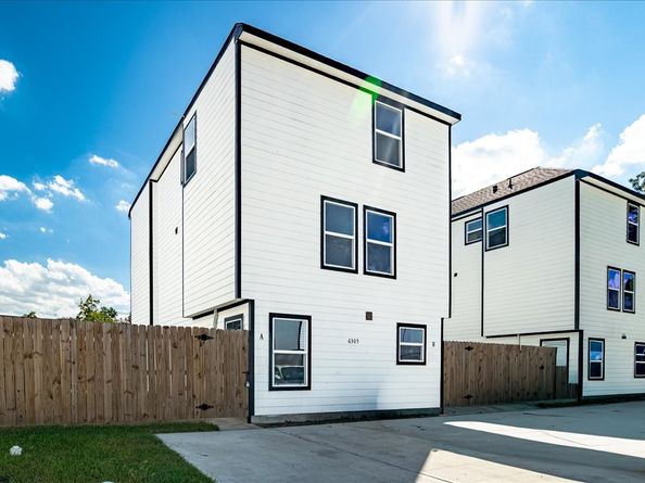 6305 Sandra Street A/B, Houston TX 77028