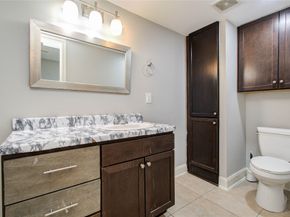 6830 New York Street, Houston TX 77021