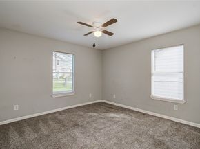 6830 New York Street, Houston TX 77021