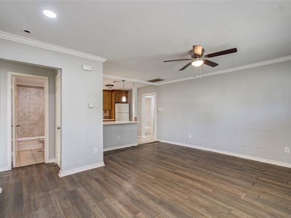 6830 New York Street, Houston TX 77021