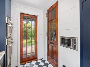 405 Pecore Street, Houston TX 77009