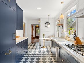 405 Pecore Street, Houston TX 77009