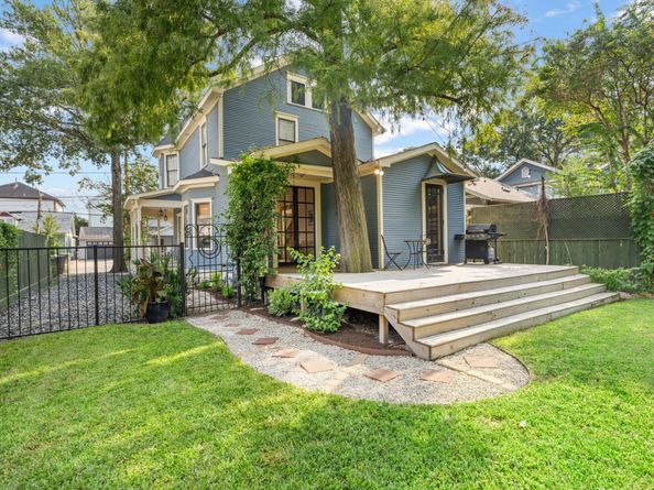 405 Pecore Street, Houston TX 77009