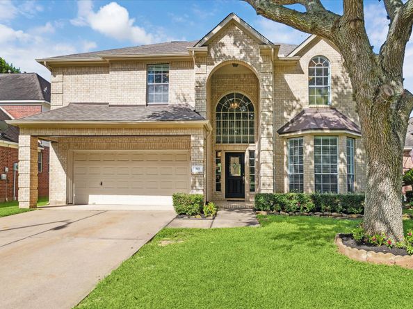 310 Brook Forest Trail, Sugar Land TX 77478