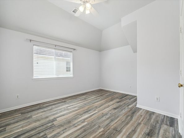 310 Brook Forest Trail, Sugar Land TX 77478