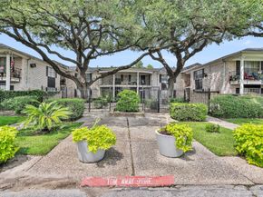 7900 Westheimer Road 122, Houston TX 77063