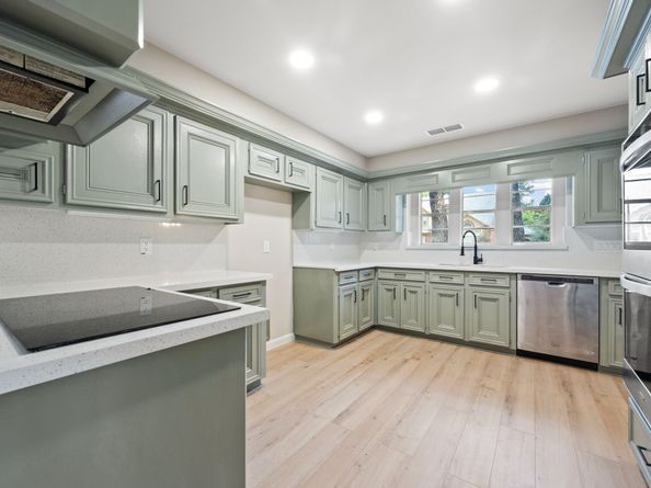 2034 N Wilderness Point Drive, Houston TX 77339