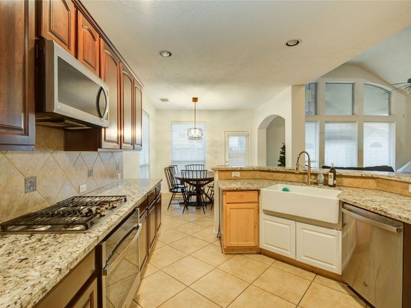 14322 Stonebury Trail Lane, Houston TX 77044
