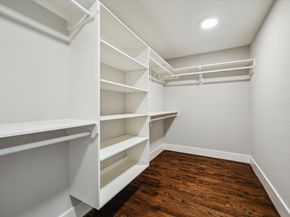 5001 Farmer Street, Houston TX 77020