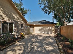2206 Hickory Lawn Drive, Houston TX 77077