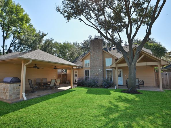 2206 Hickory Lawn Drive, Houston TX 77077