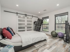 6518 Kury Lane, Houston TX 77008