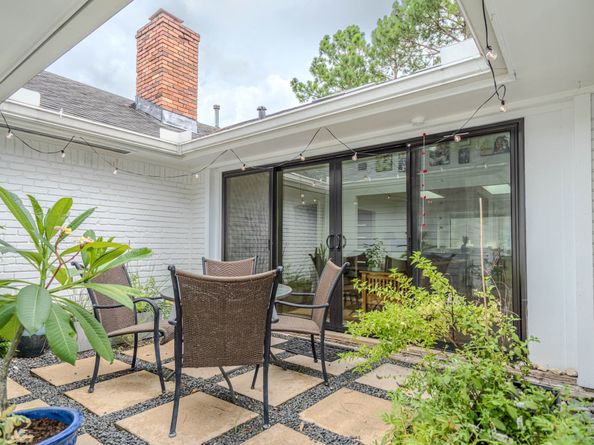 6518 Kury Lane, Houston TX 77008
