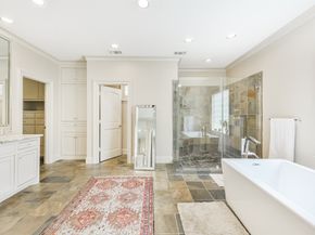 52 Briar Hollow Lane E, Houston TX 77027