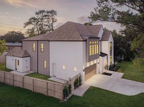 765 Sue Barnett Drive, Houston TX 77018