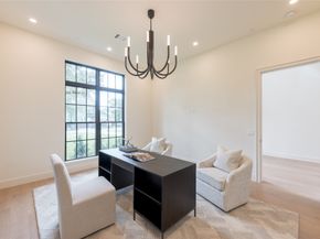 765 Sue Barnett Drive, Houston TX 77018