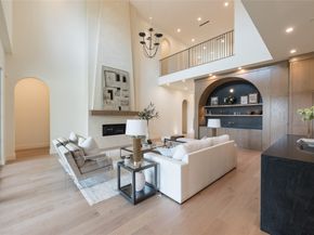 765 Sue Barnett Drive, Houston TX 77018