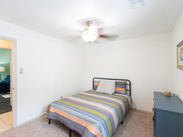 16039 Surrey Woods Drive, Friendswood TX 77546