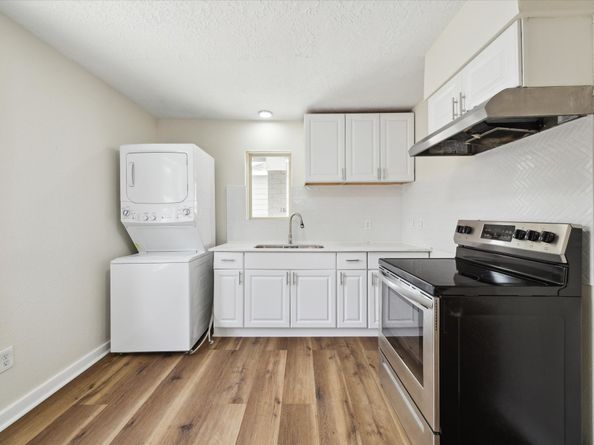 2802 Hardy Street, Houston TX 77009