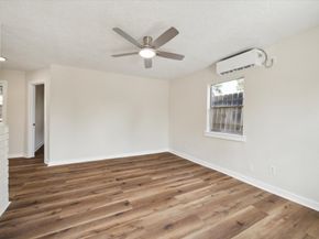 2802 Hardy Street, Houston TX 77009