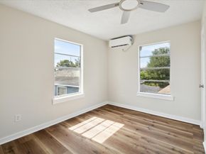 2802 Hardy Street, Houston TX 77009