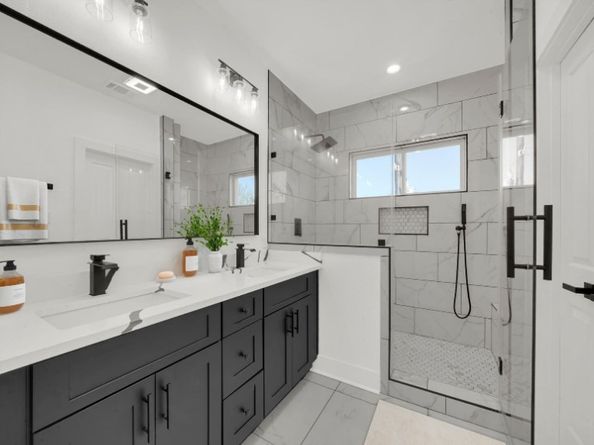 4406 Bond Street, Houston TX 77026