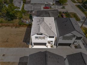 243 Rebecca Street E, Houston TX 77022