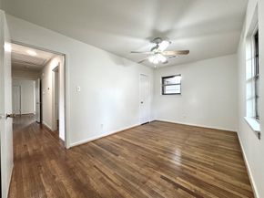 5510 Nina Lee Lane, Houston TX 77092